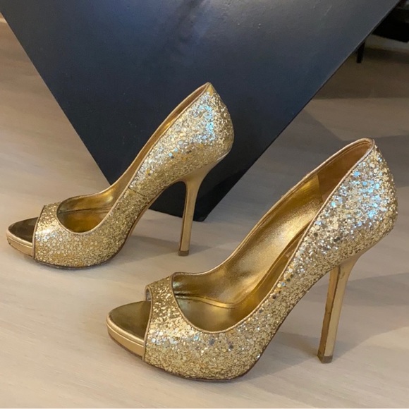 Authentic Miu Miu Gold Glitter Open-Toe Heels – Size 6.5 - Picture 3 of 16
